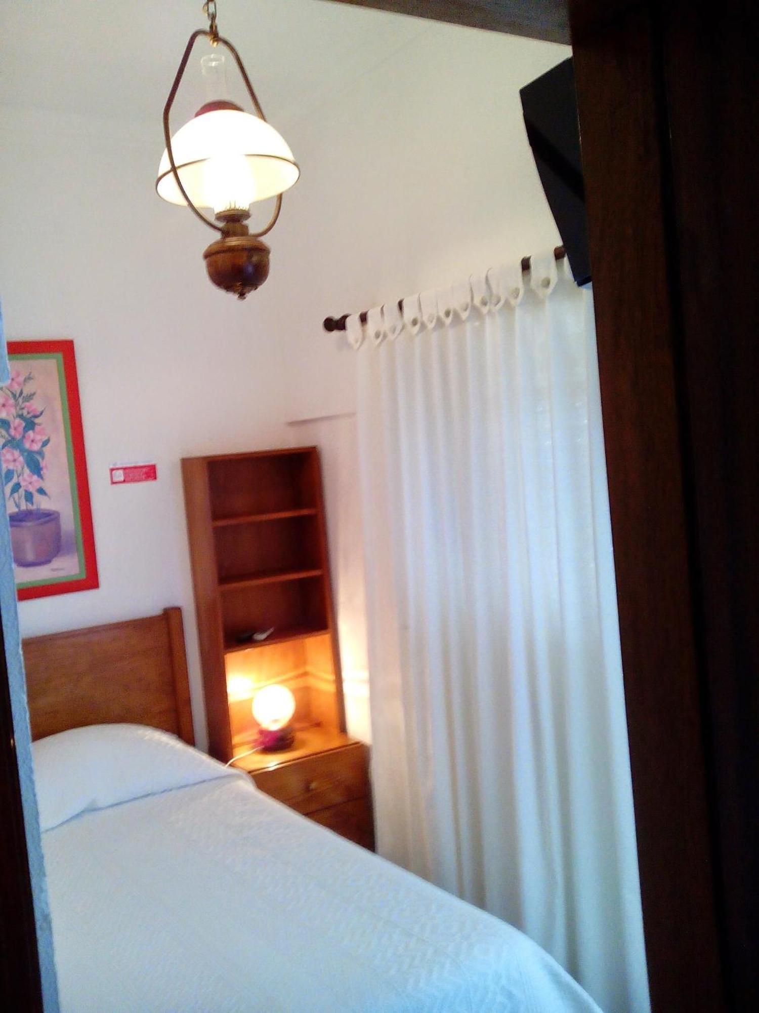 ホテル Residencia Matos Pereira ヴィラ・レアル・デ・サント・アントニオ 部屋 写真